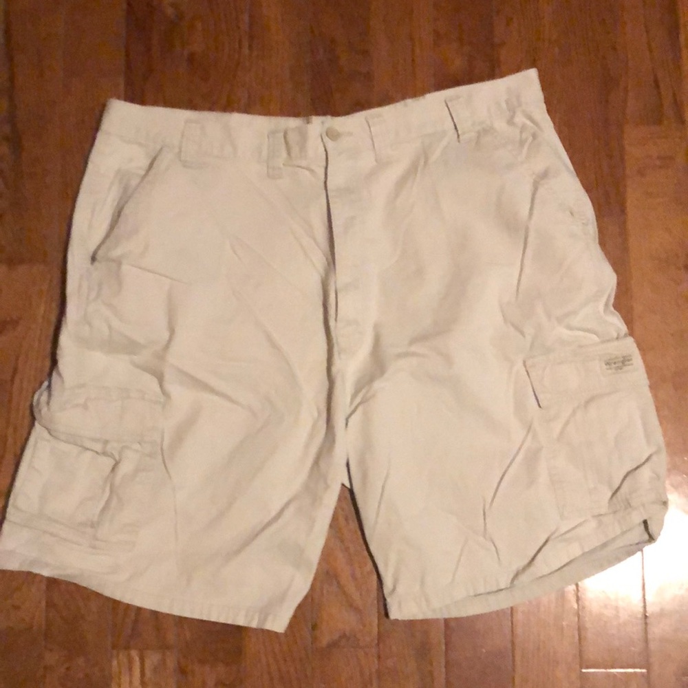 Wrangler Cargo Pocket Shorts.